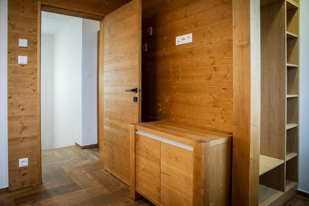 Apartmany Pod Slavkacom - Vysoke Tatry Velky Slavkov Ngoại thất bức ảnh